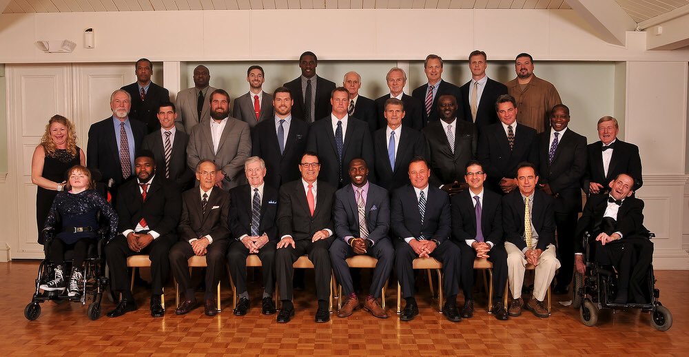 LegendsHockYMCA's tweet photo. Thanks all Legends attending tonight's event & supporting our Integration Initiative. #Legends2015 @NEPAC @patriots https://t.co/6zUtkNCbQh
