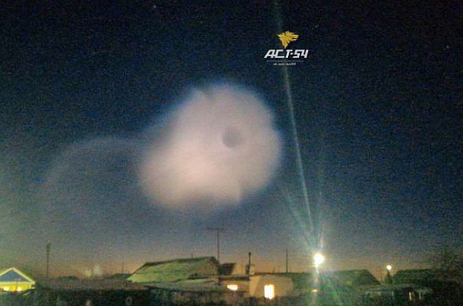 свечение в небе над новосибирском.