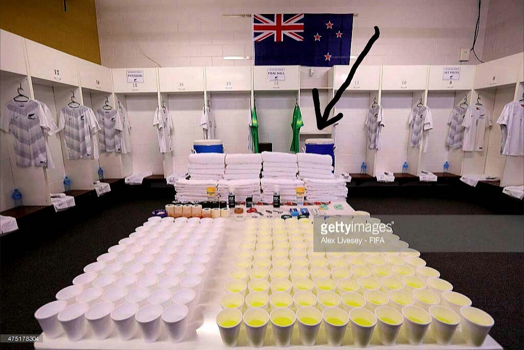 JIP2EZY's tweet photo. Perspective of Jonahs humbleness. This was his locker when he came into our Harbour team 2006. Didn't want to move. https://t.co/amQdfJpz1V
