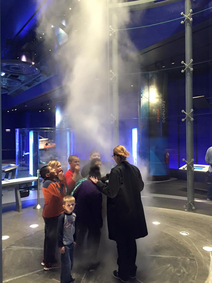FWRISD's tweet photo. Fifth grade students visited Museum of Science and Industry today in Chicago. What an amazing learning experience! https://t.co/rnRbS7rbmE