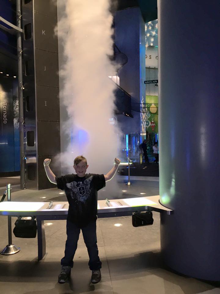 FWRISD's tweet photo. Fifth grade students visited Museum of Science and Industry today in Chicago. What an amazing learning experience! https://t.co/rnRbS7rbmE