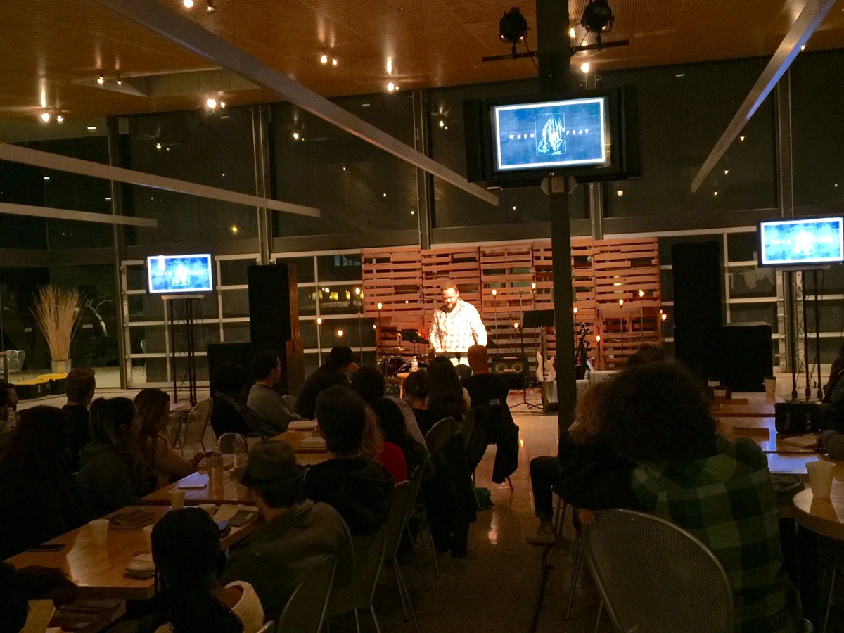 RedemptionGIL's tweet photo. Tonight was a treat w/ @abeldanger preaching at #7TEN. “Lose your life and you will find life.” #Kingdom https://t.co/Qa0YhSF9Ow
