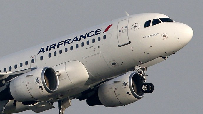 Air France Flight 65 from LAX to Paris bomb threat