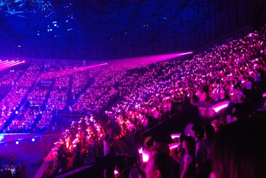 findSNSDhere's tweet photo. Like A Star, Sones will watch over them and shine a (pink) path in the darkest of times. https://t.co/g5Ozo9wrdZ