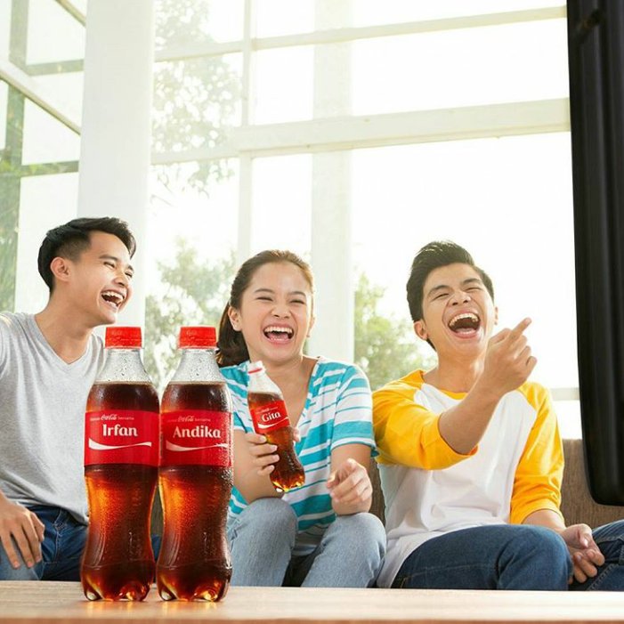 ZSabiley's tweet photo. Coca-Cola #ShareACokeID 🎥 https://t.co/6sBVe9LkST