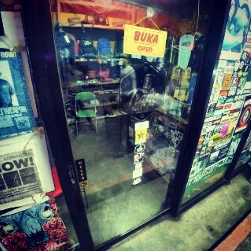 Selamat siang.yg mw berkunjung silahkan kami sudah buka.perumahan irigasi baru.jln irida barat dlm.F12 no4bekasi tmr