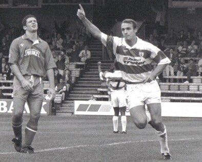 Happy birthday to Jimmy Quinn! The man who scored 35 goals as were promoted in 1993/94 turns 56 today. 