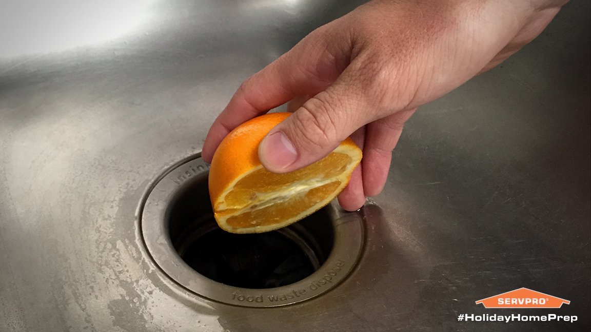 Smelly garbage disposal? Toss in an occasional lemon or orange to eliminate odor and keep it clean. #HolidayHomePrep