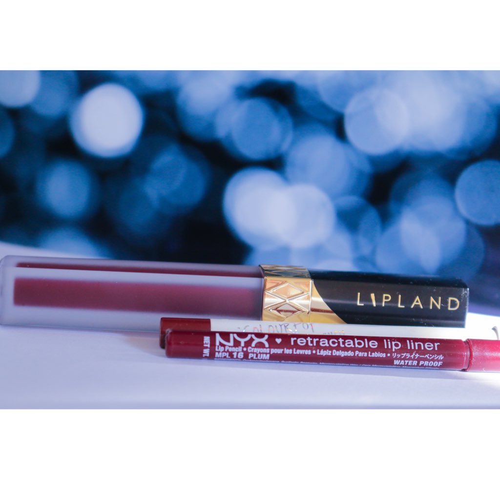 rosegoldbeautyx's tweet photo. @Amrezyyy found some awesome lip liners to go with this bad ass lippie! @NyxCosmetics @ColourPopCo #slayingtogether https://t.co/yH9gvqUSzY