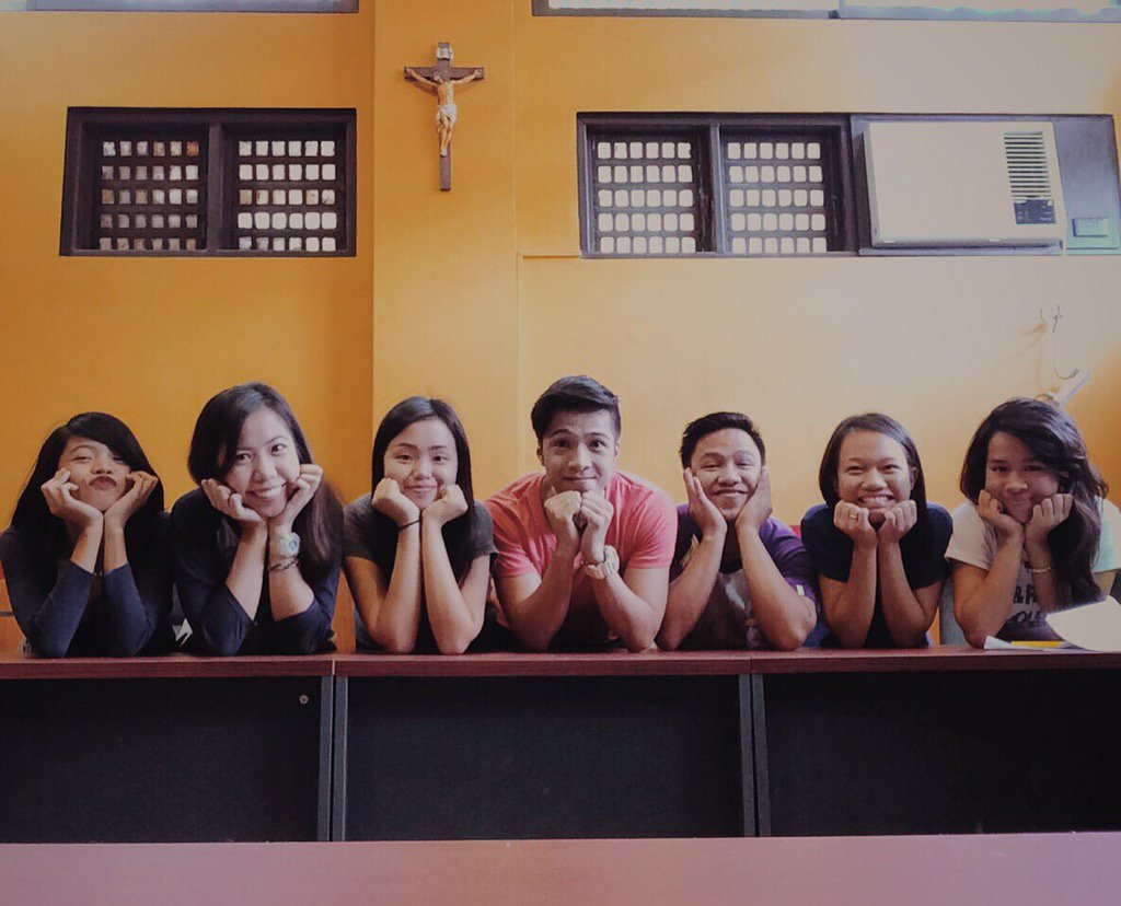 RozelezoR's tweet image. So happy to be with them!😊 09172015 #duringpractice