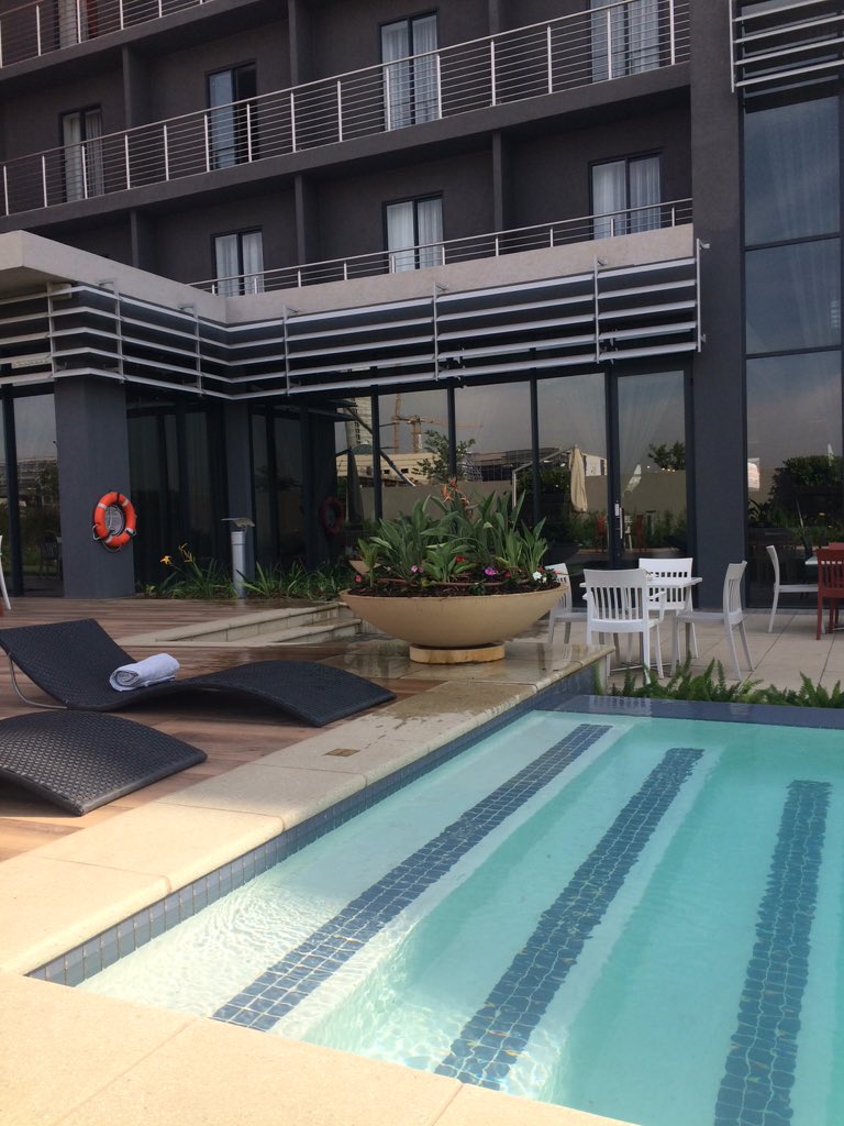 pennyshotels's tweet photo. @CityLodgeHotels Waterfall City site visit with #Bevcan https://t.co/EtMsY5MoLf
