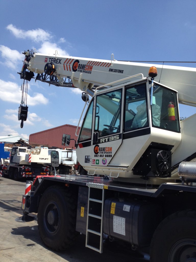 CraneCom1's tweet photo. Welcome to the family #RT35 https://t.co/fF5simetGx