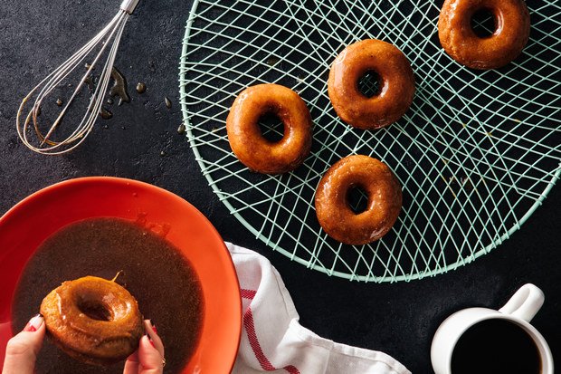 epicurious's tweet photo. Don't just drink your apple cider: https://t.co/3teNea3DqN https://t.co/pxyFF3NC3v