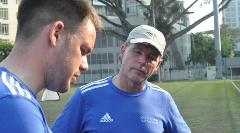 FourFourTwoSG's tweet photo. PERFORMANCE Impress scouts with tips from former talent spotter @rogerbongaerts https://t.co/pDwPUKpY7i #ASCON2015 https://t.co/H1lXRtUNzi