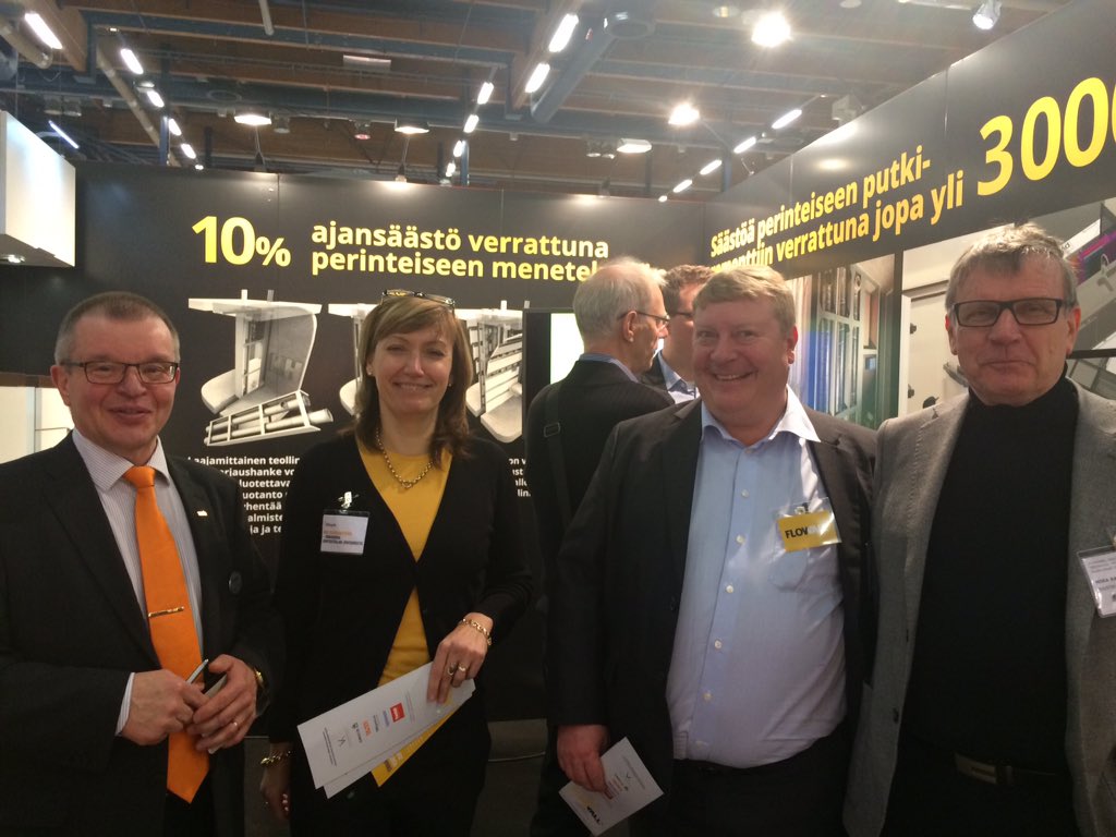LeinonenKia's tweet photo. Flowall-ratkaisut osastolla 6g124 #kiinteistö kun putkisaneerauksen ajansäästöstä puhe @taskut_fi @Rakennuslehti https://t.co/whgOyemd1P