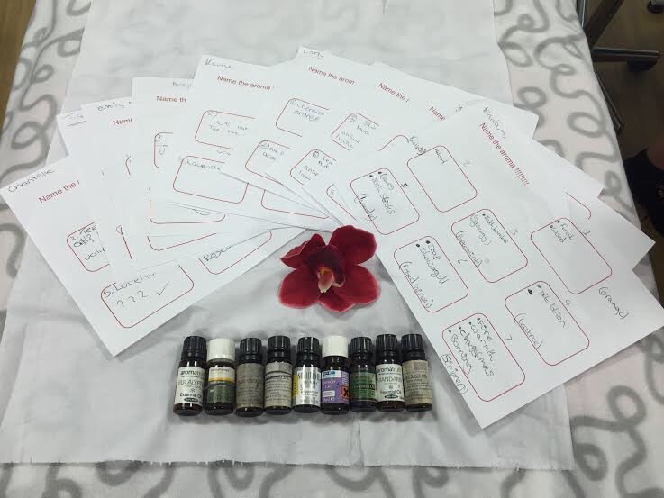 Unity_MissP's tweet image. Year 9 exploring the properties of essential oils, many correctly identified !! @UnityBlackpool