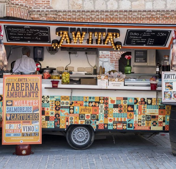 turismosaucejo's tweet photo. Nos visitará @awitataberna !! taberna ambulante de nuestro vecino Edu!! Más info:Twitter e Instagram #DíadelaMúsica https://t.co/smord7W6Vb