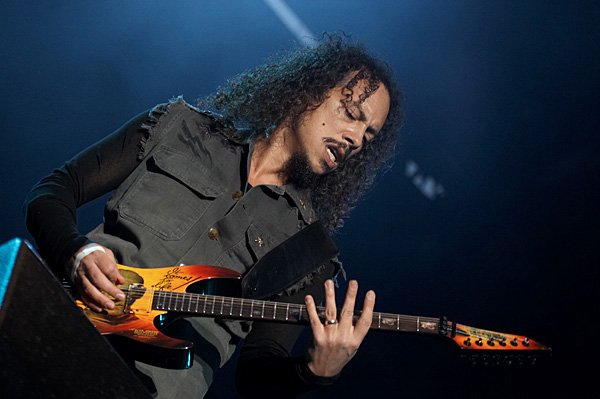 Happy 53rd birthday, Kirk Hammett (Metallica). 