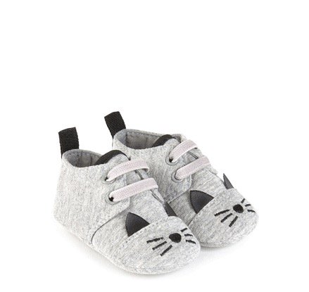 BabyMagazineUK's tweet photo. OMG! These booties from @KarlLagerfeld &amp; @Melijoe_Fashion's new line are just 😍 #BLLOVES #melijoeloveskarl https://t.co/hB7Mmzohdo