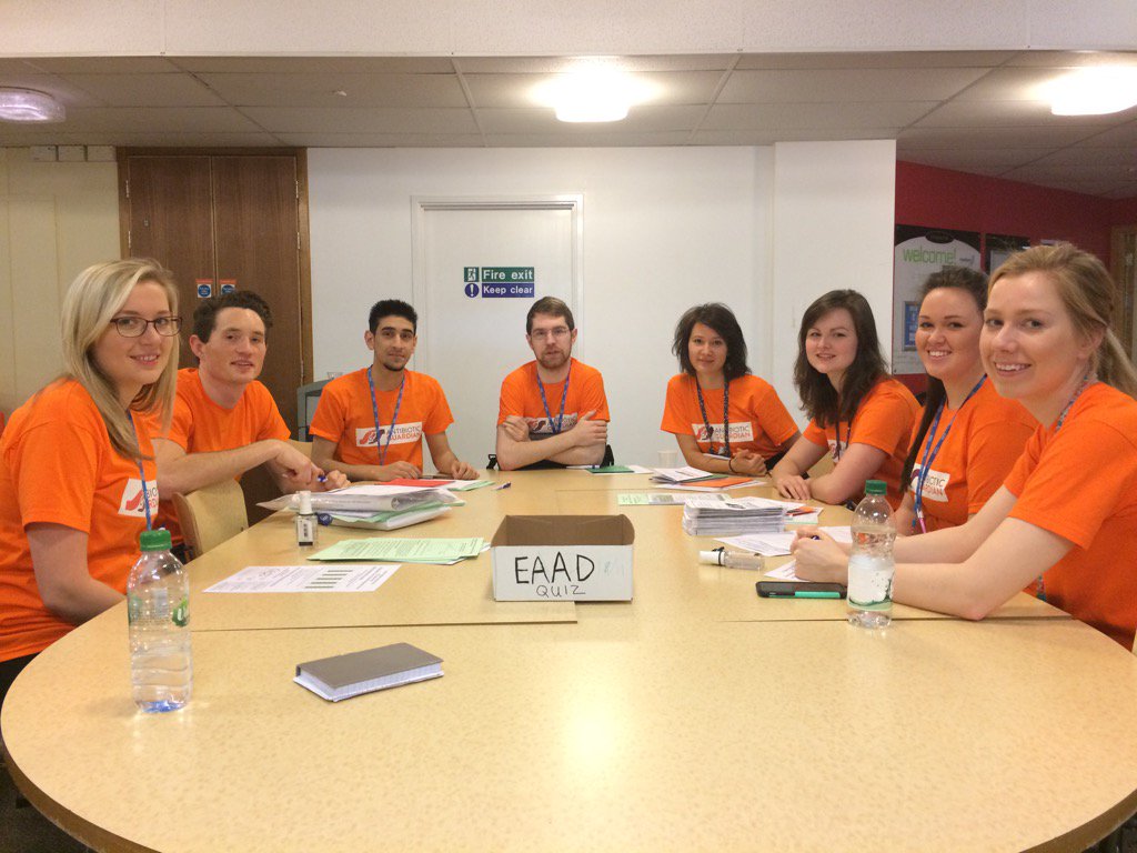 ChloeMain1's tweet photo. Off to spread the word! #europeanantibioticawarenessday #EAAD @UHSPTT @CPPE @HEKSS https://t.co/3Bh1aUACZV