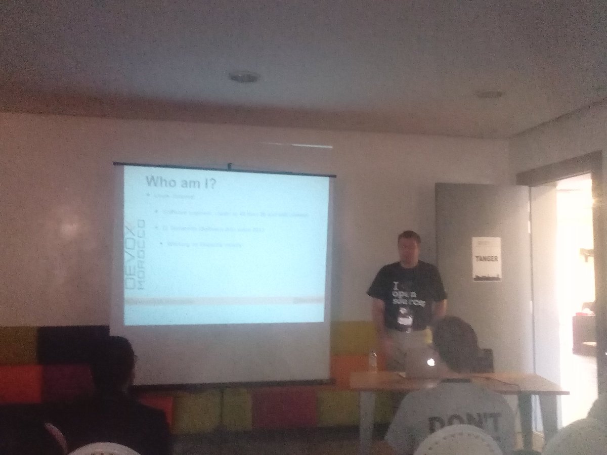 hkh_1970's tweet image. #DevoxxMA @AgilePartner  #ehcache #JSR-107 présentation de @ljacomet