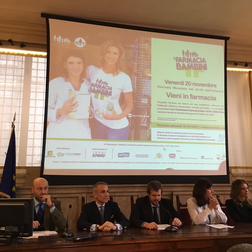 #infarmaciaperibambini con <a href="/Fondazione_Rava/">Fondazione Rava NPH</a> #giornatamondialedeidirittidellinfanzia