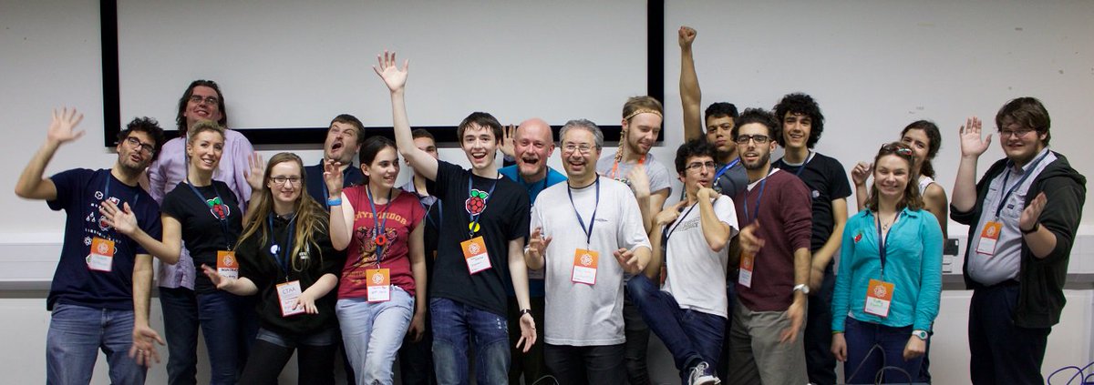 Raspberry_Pi's tweet photo. On the blog: an awesome army of volunteers took Raspberry Pi to #MozFest, writes @gbaman1 https://t.co/p7GLKRQ5s6 https://t.co/dIGzXouaPb