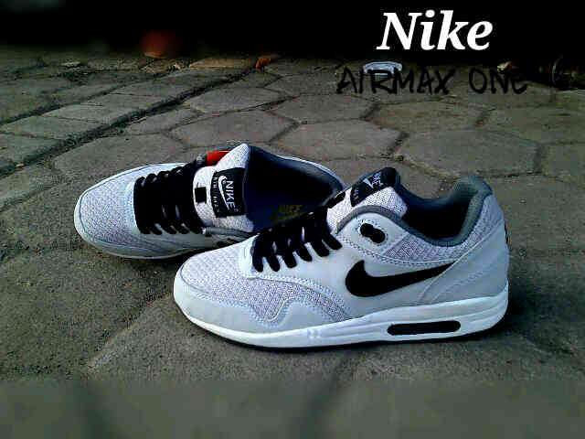 MasterGrosir's tweet photo. Nike air max abu cwo size 39-43 Rp.225 .. Minat? Invite pin:326BA86A https://t.co/Lzo8uCBGMV