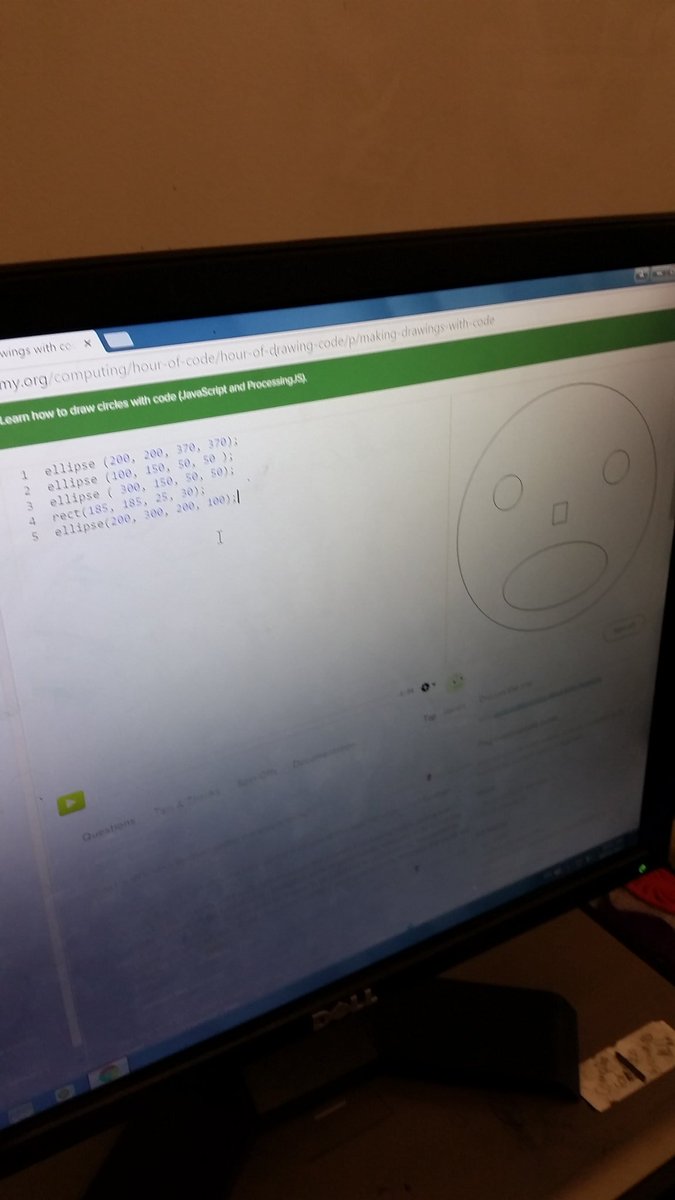 HStemtastic's tweet photo. "Coding can be hard, but when you work with your friends it's really fun!" - Gr. 6 student #BrookviewMS @TDSB_STEM https://t.co/ruKpHU3t9R
