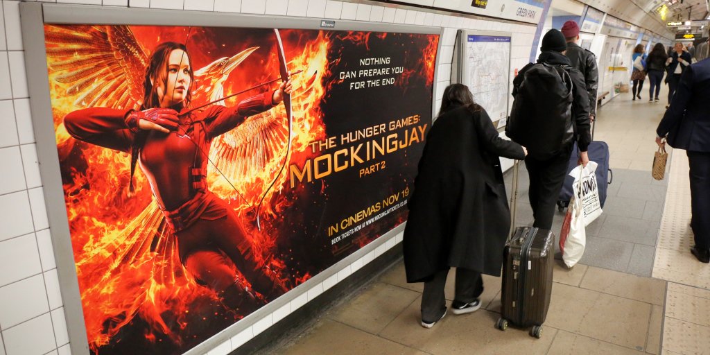 ExterionMediaUK's tweet image. Tomorrow #HungerGames returns to the big screen! Who’s going to see it? #mockingjay2 @CaratUK @Posterscope