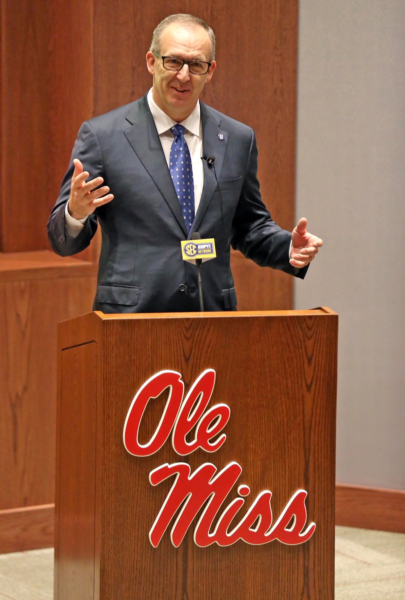 OleMissPix's tweet photo. Enjoyed listening to @SEC Commissioner @GregSankey this morn at @OleMissSports all-staff meeting. SEC in good hands https://t.co/knQaU0tEm9