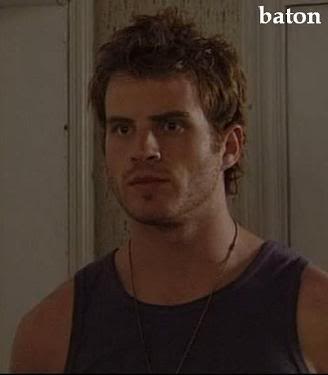 Happy  Birthday to my scrren BROTHER
  have  a  lovely  Birthday  i  wish u  back  in  EastEnders  Robert  Kazinsky 