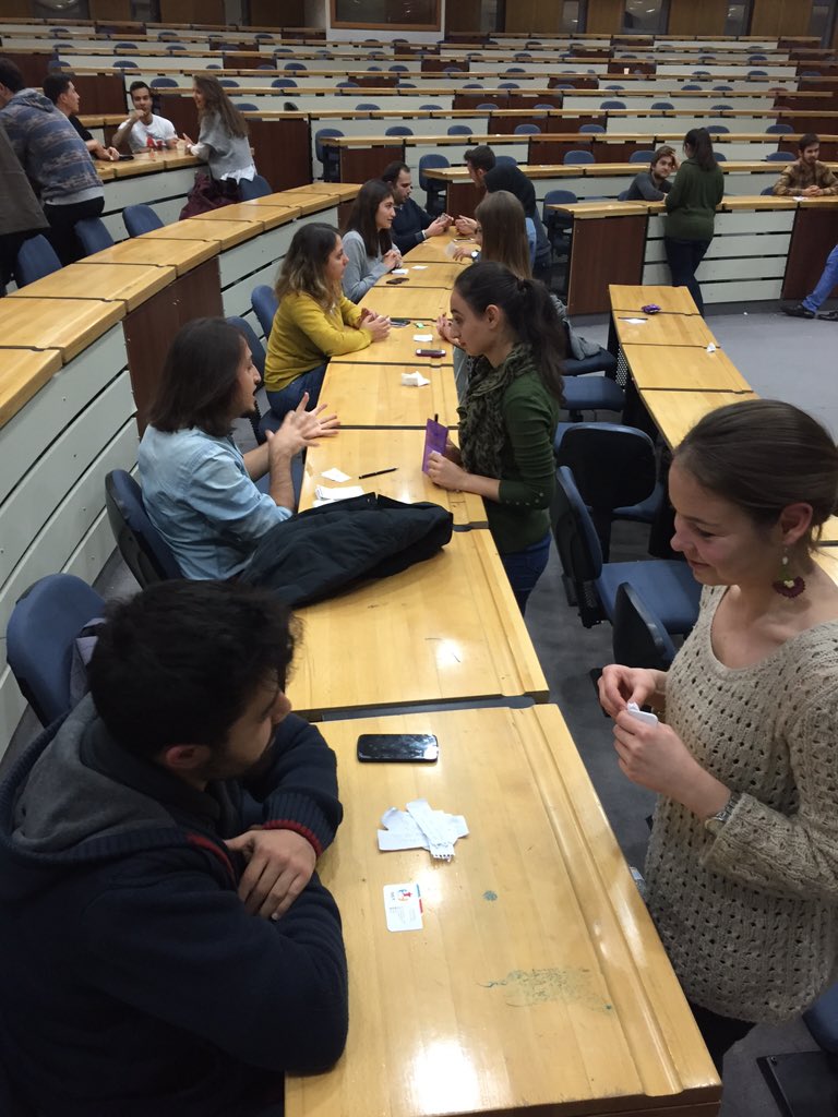 TRdeGirisim's tweet photo. And #speednetworkODTU begins! #engineers vs. #nonengineers #GGH15 @METU_ODTU https://t.co/nDyfQbxAJg
