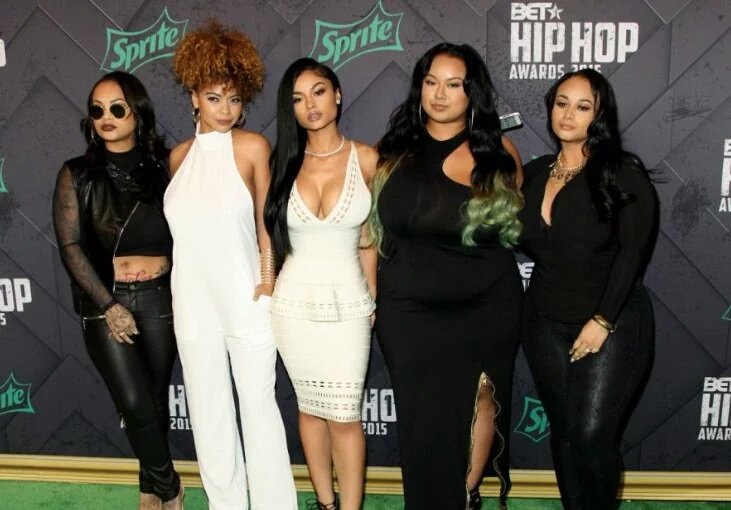 <a href="/BET/">BET</a> <a href="/Indialoveinc/">India Love</a> that all white tho😍 #TheWestbrooks