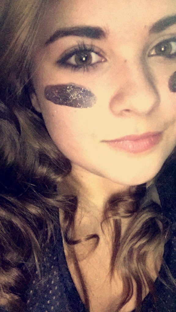 LyMuke's tweet image. Tagged by @cliffordftnjs