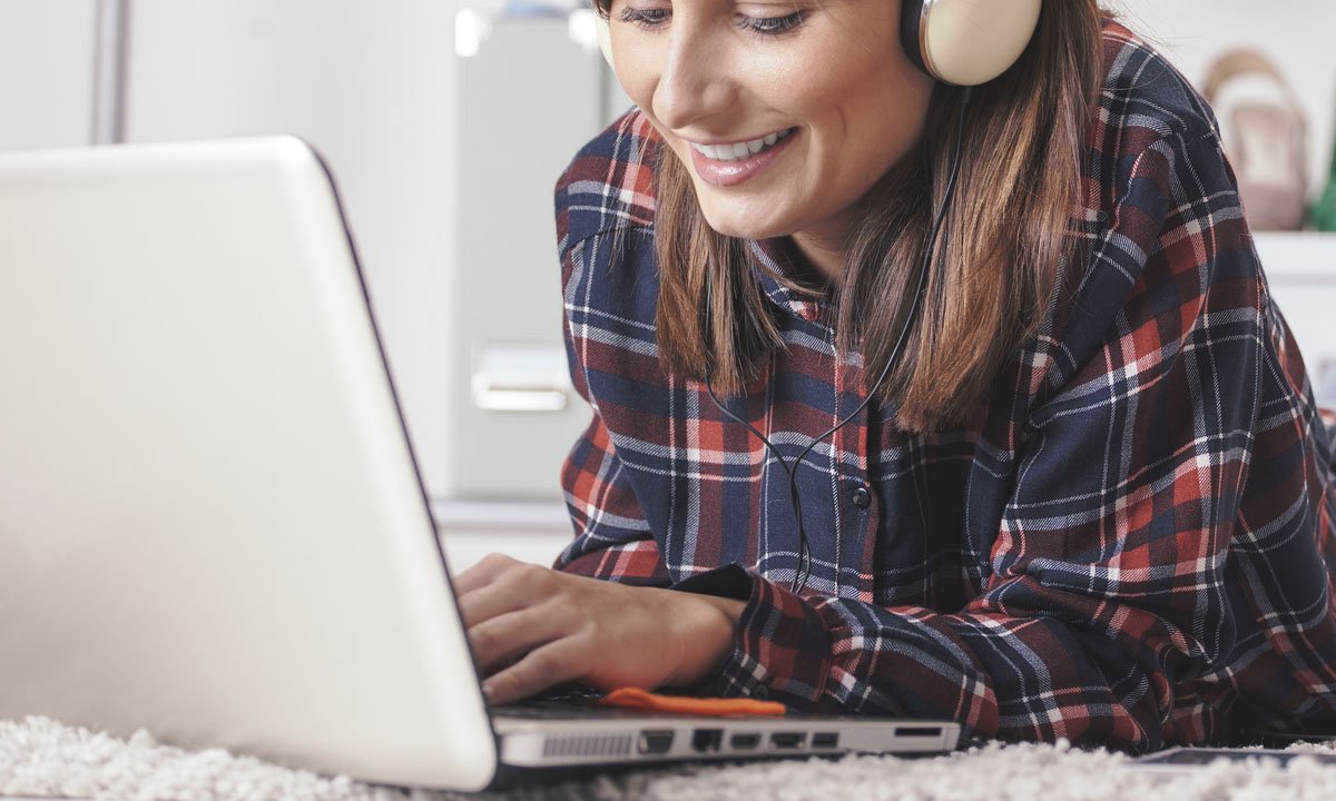 FlipMarketer's tweet image. #ProTip: give a fellow marketer the gift of Flipboard tips this holiday season 🎁flip.it/.CSnV