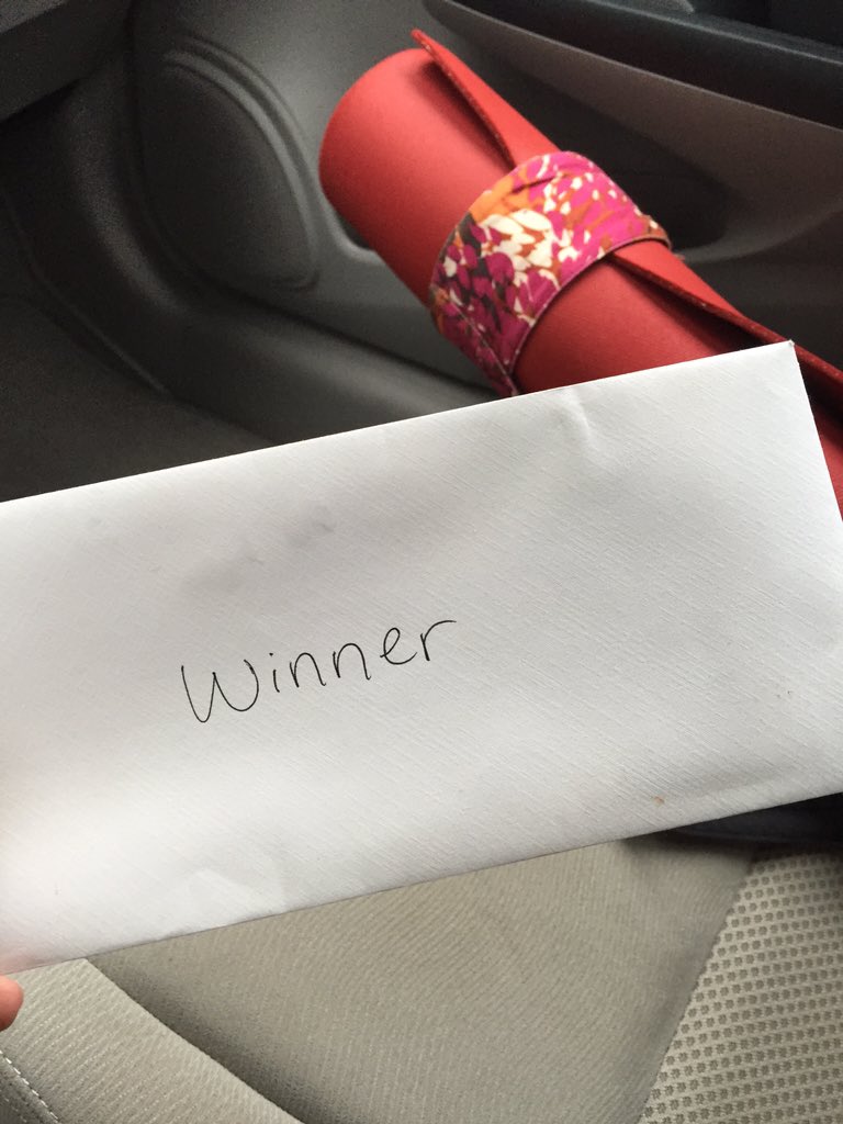 madsbeaulieu's tweet photo. I rarely get envelopes like this! So honored to be a winner in the Young Professionals of Woodstock raffle. #YPOW https://t.co/n3wVbmd8bv