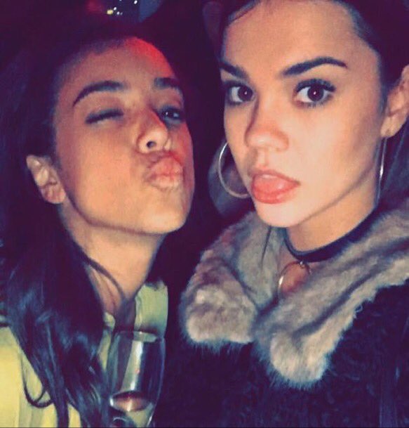 UpdatesMaiaFR's tweet photo. Maia via @instagram https://t.co/yOYpcEO87B