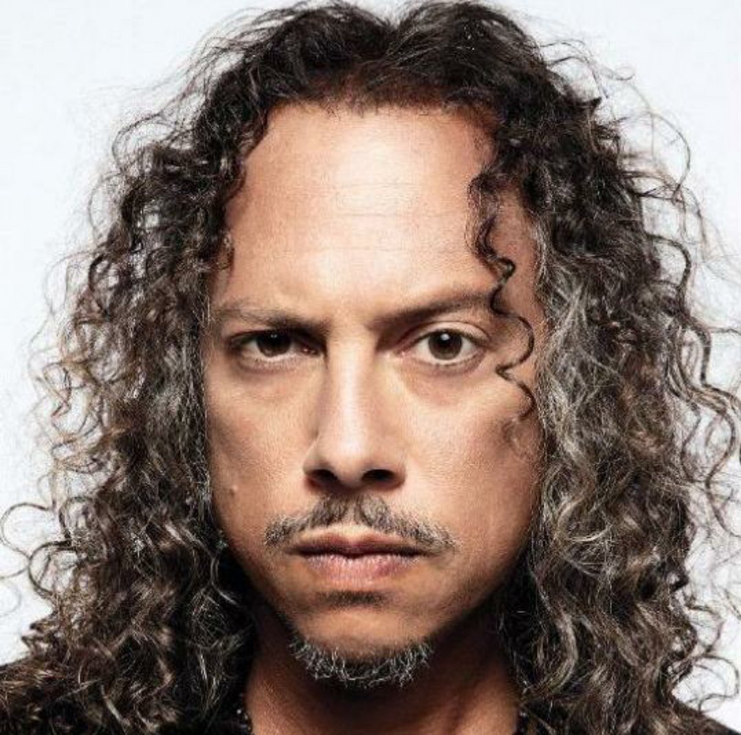 Happy birthday Kirk Hammett of - 53 today.   