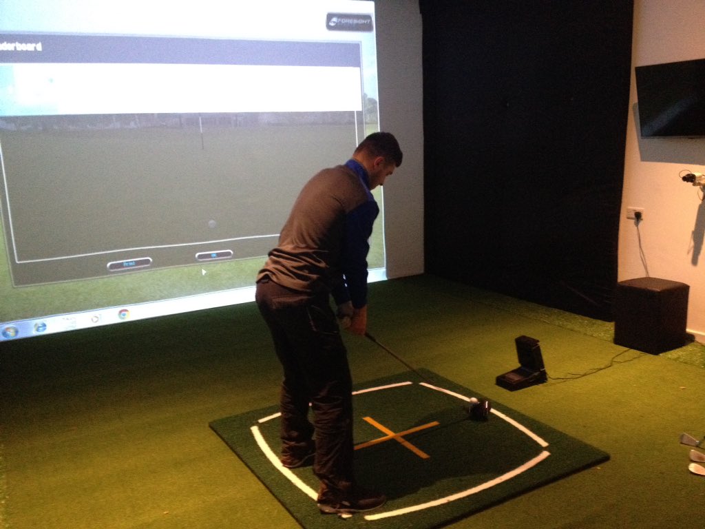 NeilSykesGolf's tweet photo. In the performance studio with @MARCUSM379 https://t.co/Ii2ROiyxGu