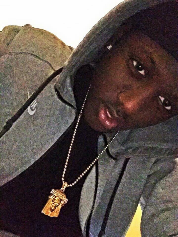 thoughtswithkt's tweet photo. mc4ever 😍🏀💍 #moniworld https://t.co/4C8rz4zcDK
