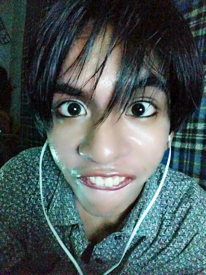 Ini foto saya yang paling jelek. Hhhhhh