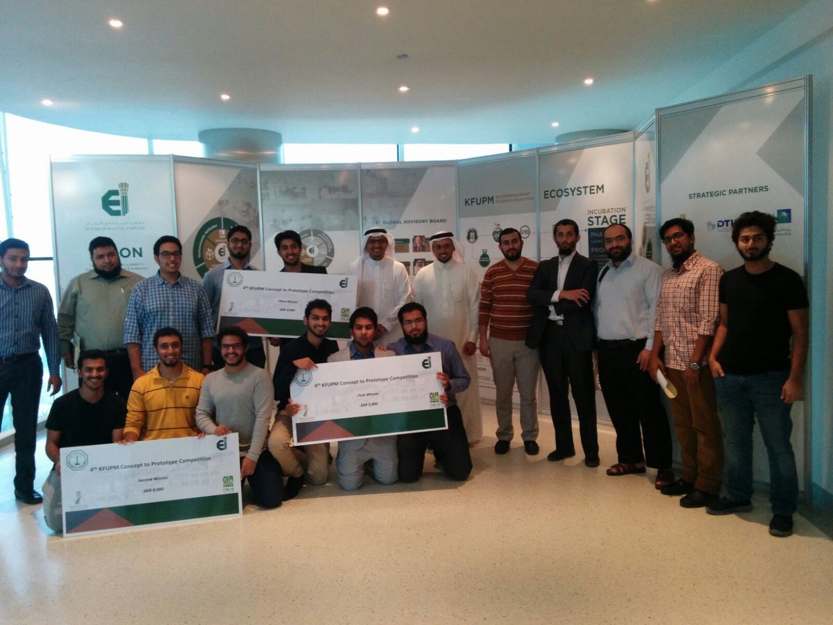 eiKFUPM's tweet photo. C2P final pitching.
#KFUPM #eiKFUPM #KFUPM_Mall https://t.co/2syTCvCzUH