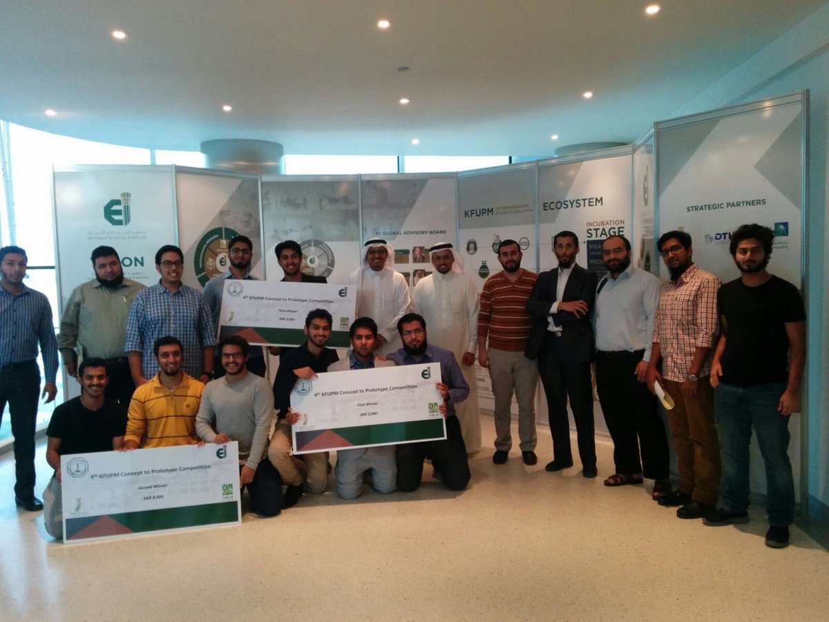 eiKFUPM's tweet photo. C2P final pitching.
#KFUPM #eiKFUPM #KFUPM_Mall https://t.co/2syTCvCzUH