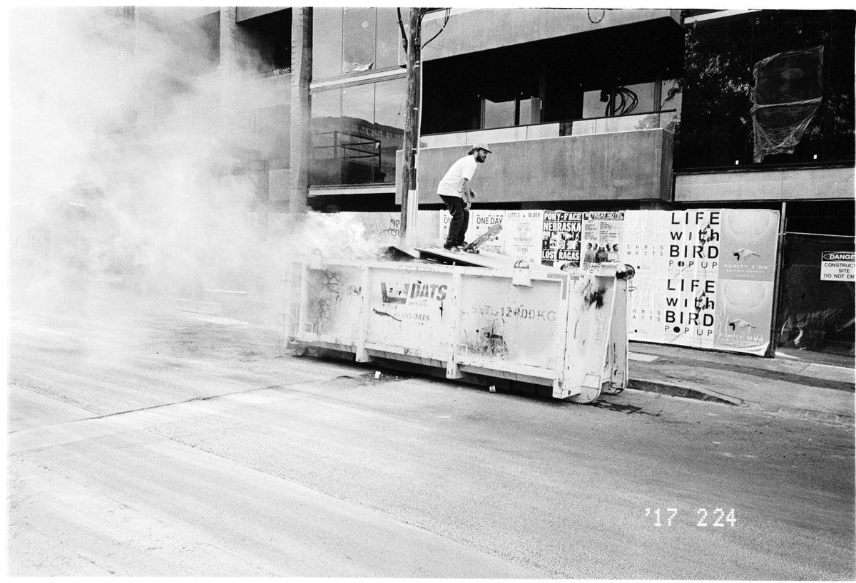 HouseOfVansLDN's tweet photo. Join us tonight for #HouseOfVans @I_P_F opening + Maen Hammad's new skate vid: https://t.co/cePsNE0MDn #IPF2015 https://t.co/ItqSZQX9Ao