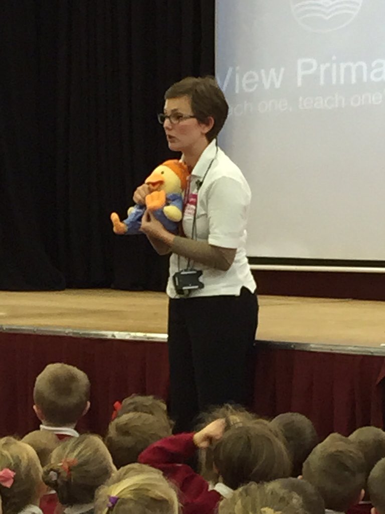 WestViewPrimary's tweet photo. Dee @TeamCLICSargent telling pupils about #chemoduck #EllyMae thank you https://t.co/LcouuF9QWQ