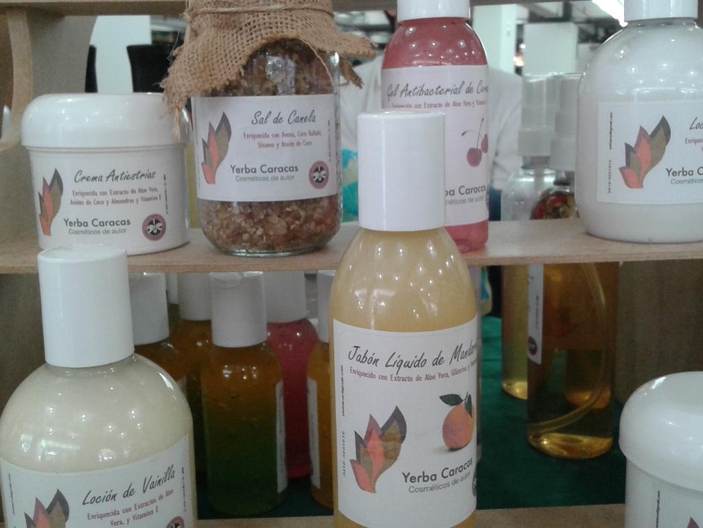 yerbaccs's tweet photo. Feria ExpresArte 2015 estamos hasta el 21 de noviembre. #cosmeticosartesanales @LaCoopCIRILA https://t.co/6LBPi0fwhc