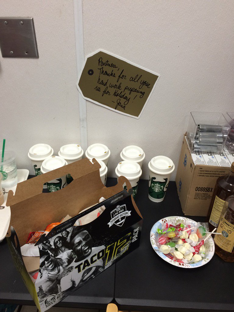 Starbucks 47562 tweet media