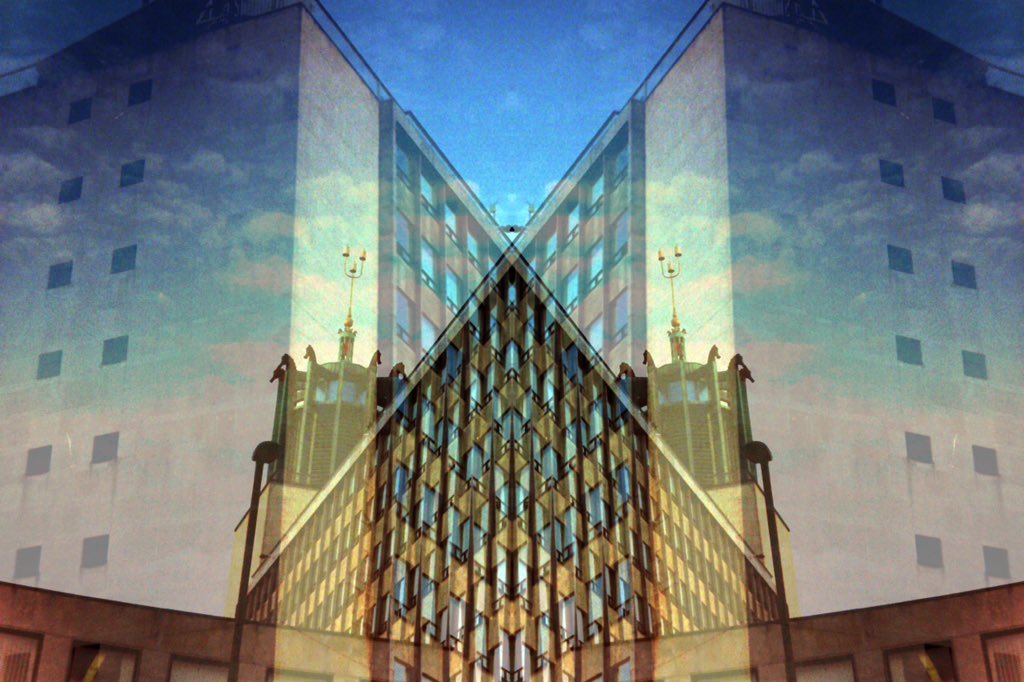 NUartauction's tweet photo. Elizabeth Mohammadzadeh; Merging Windows

#NUartauction #NorthumbriaUniversity #DigitalPrint #Buildings #Newcastle https://t.co/BTTtE84Td3