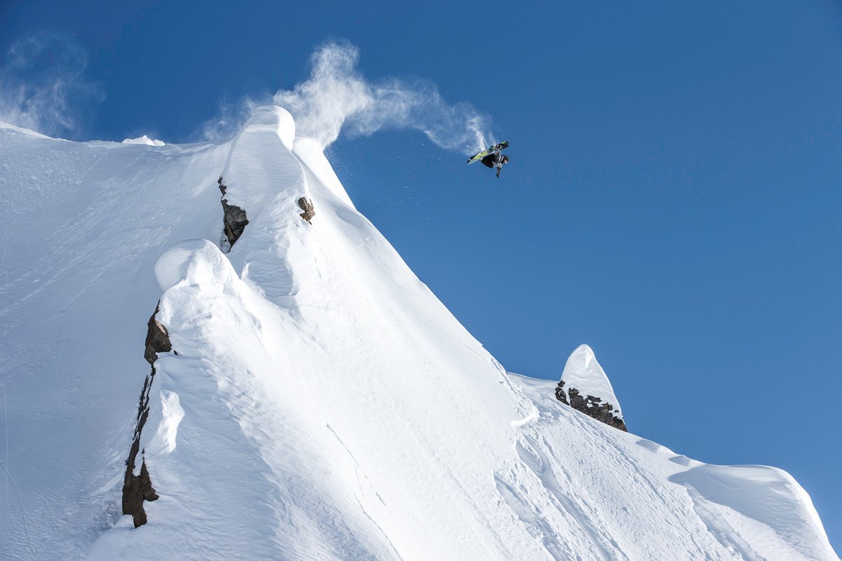 RedBullDocs's tweet photo. Watch the exclusive teaser for #TheFourthPhase - https://t.co/Bpb3V5Xr2K
@TravRice // @RBMHfilms // @BrainFarm https://t.co/8tv5nVp1aJ